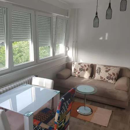 Exclusive דירה בלגרד