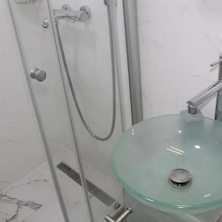 Exclusive דירה *